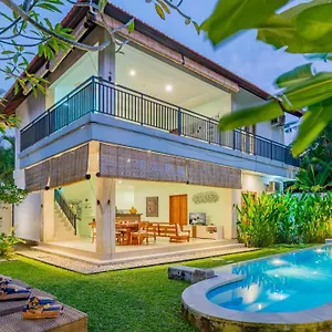 https://villa-harmony-seminyak-bali-80361.hotelsseminyak.net