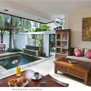 https://villa-senin.hotelsseminyak.net